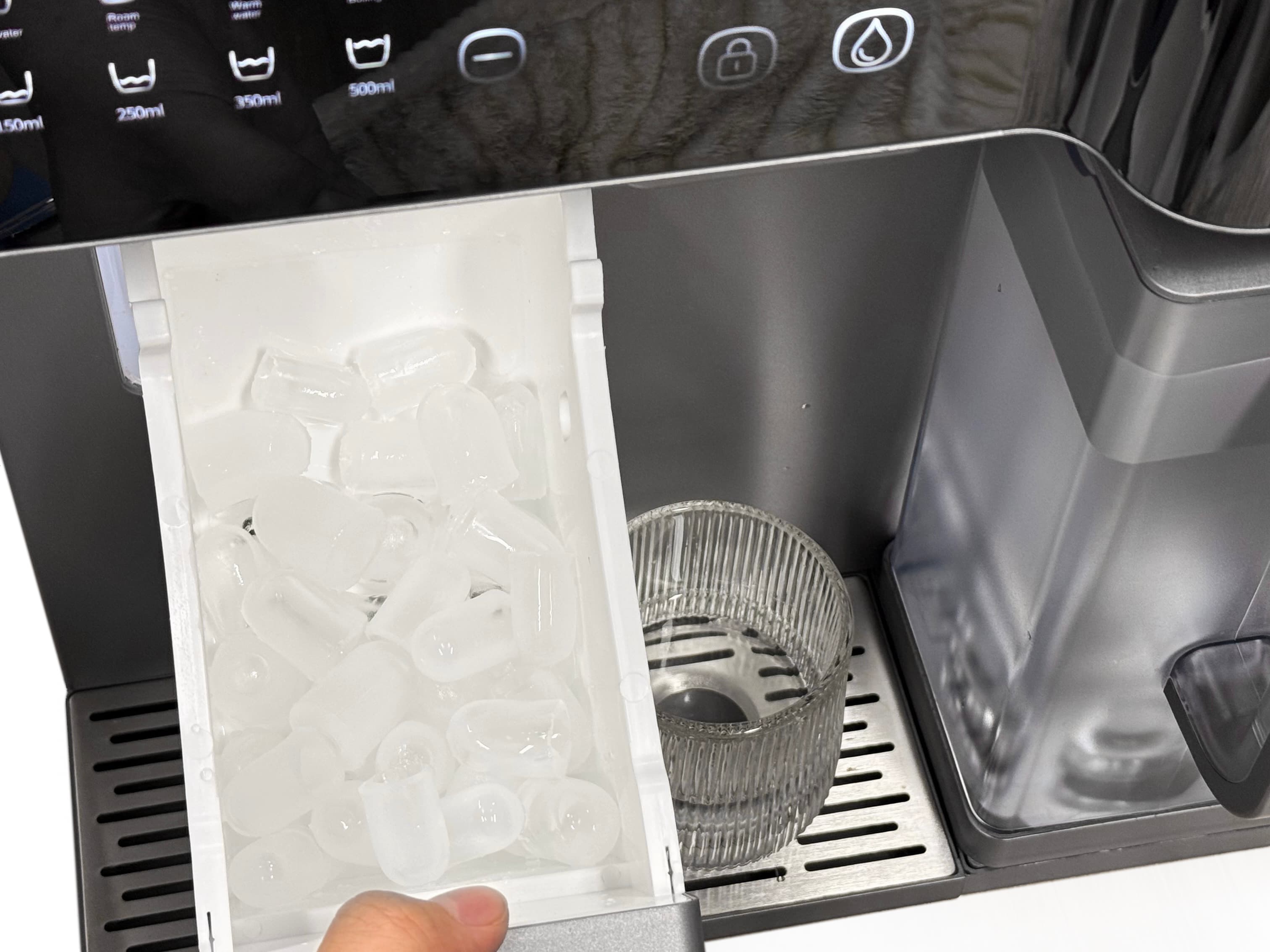 Revolutionize Your Hydration with Aquis