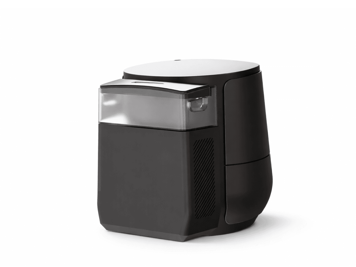 SmooMio: Your Prep-Free Robotic Smoothie Bar
