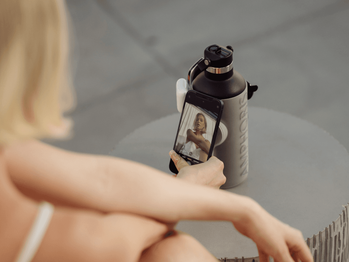 MagSleeve™: World's 1st Bottle with Magnetic Sleeve