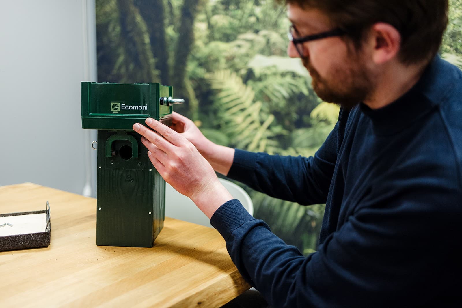 Pre-order | Nestomni Intelligent Nest Box Monitor