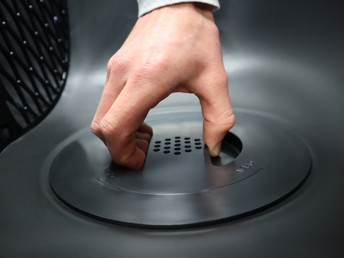 PETLUX V3: The World’s Largest Self-Cleaning Litterbox