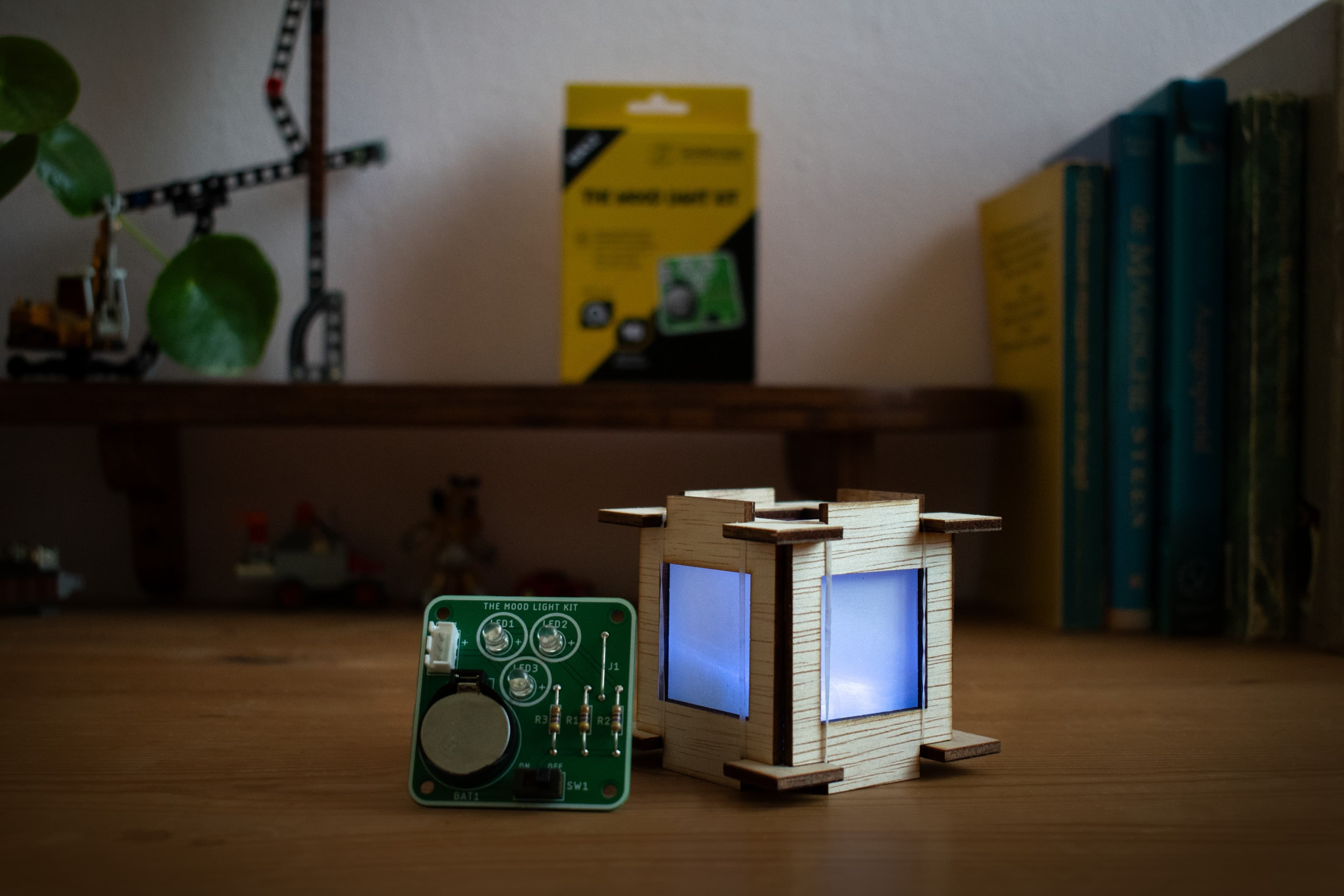 The Mini Series: explore electronics while having fun!