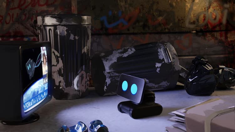 Pre-order | LOOI Robot