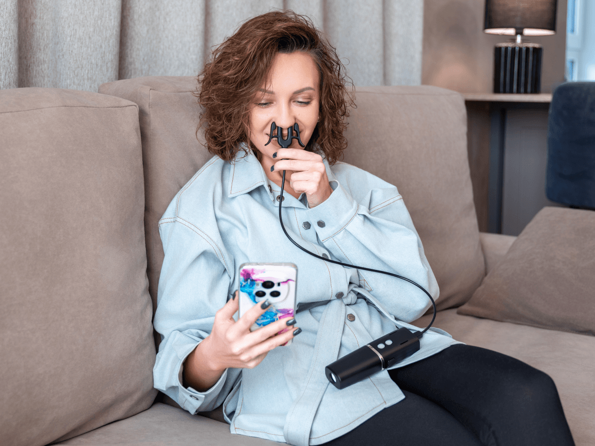 Evored: Methylene Blue Enhanced Red-Light Therapy Tool