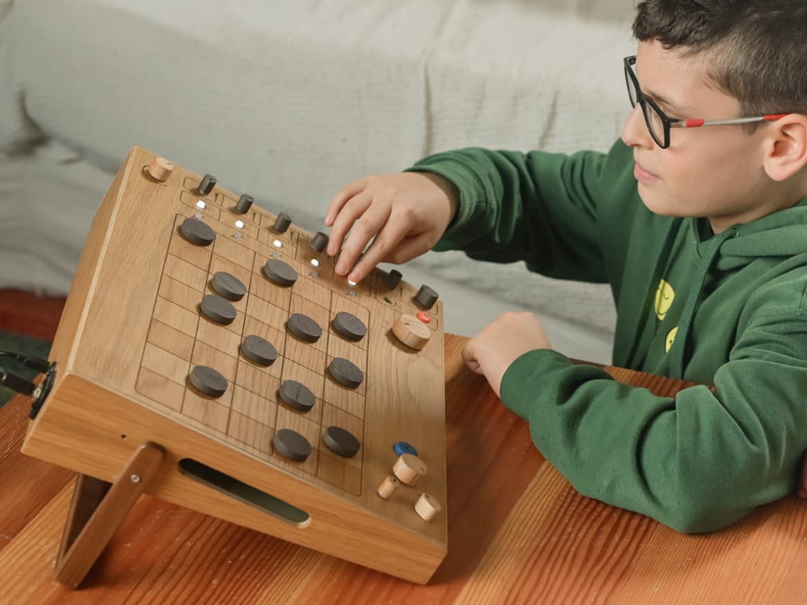 Tembo: A New Musical Instrument for Playful Music Making