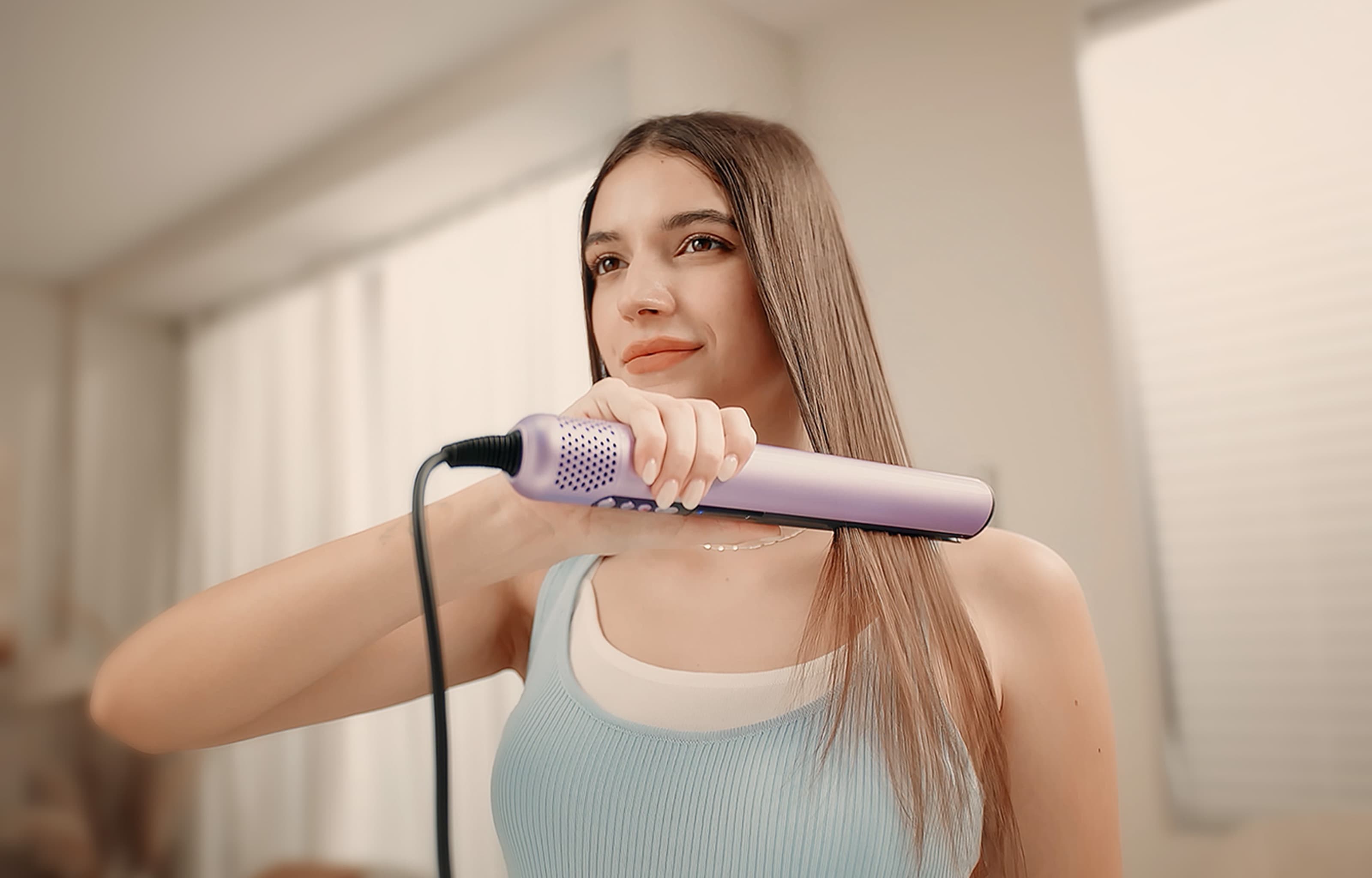 Breakage-free Formula! Clamp-Free Flat Iron