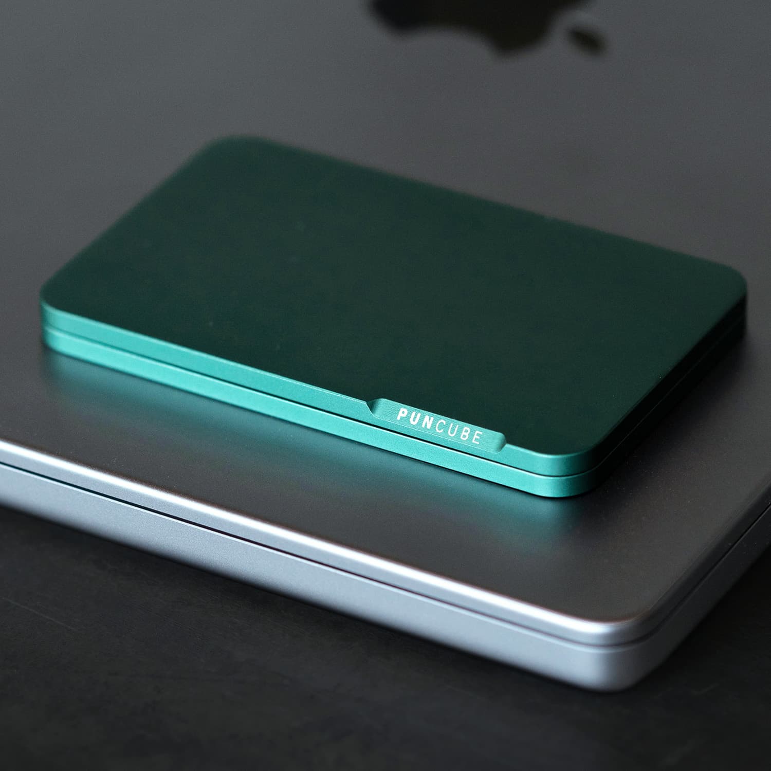 Mech Wallet : Push to Reveal, Fidget for Fun