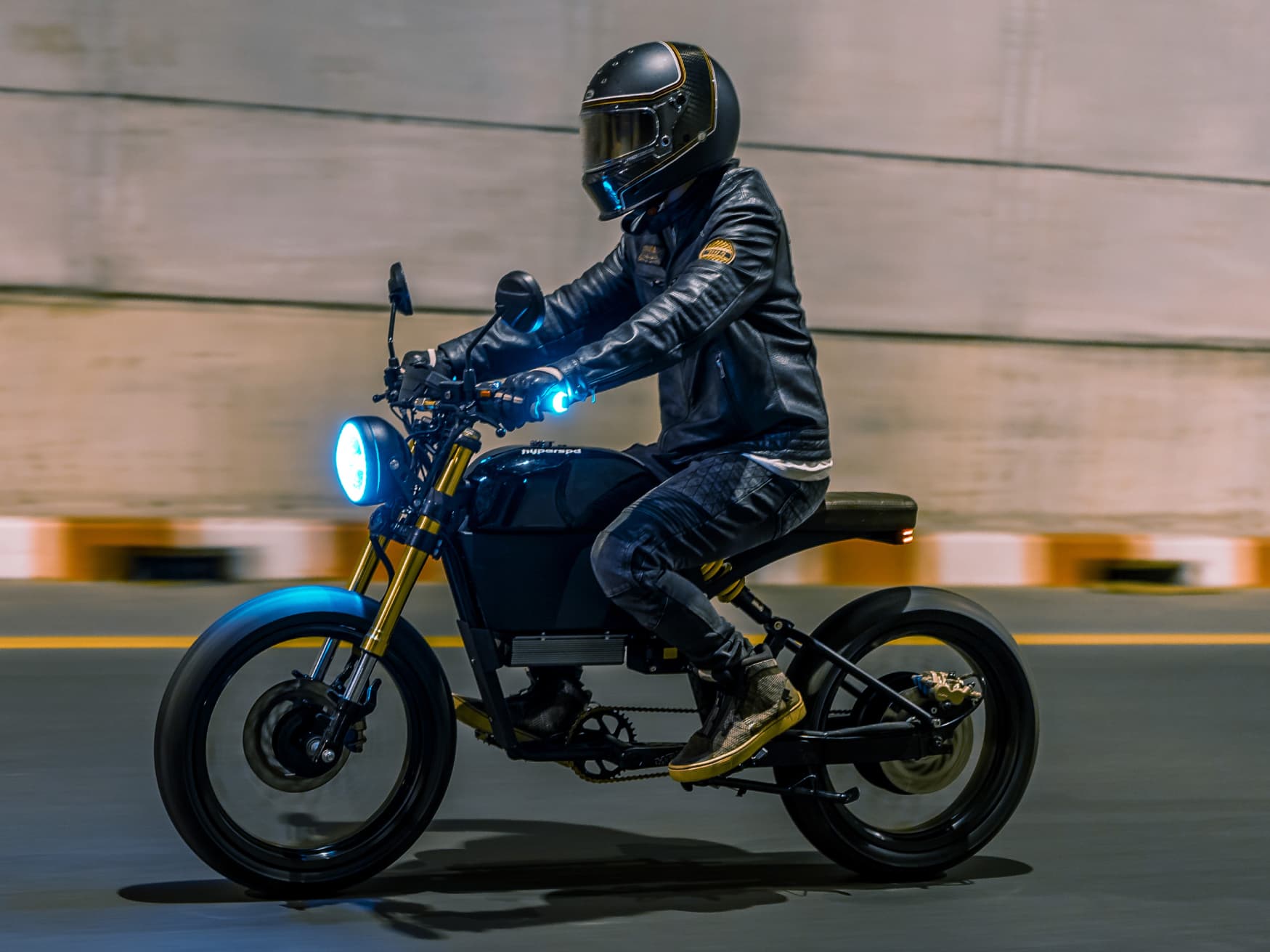 Hyperspd CR5: Conquer the Road
