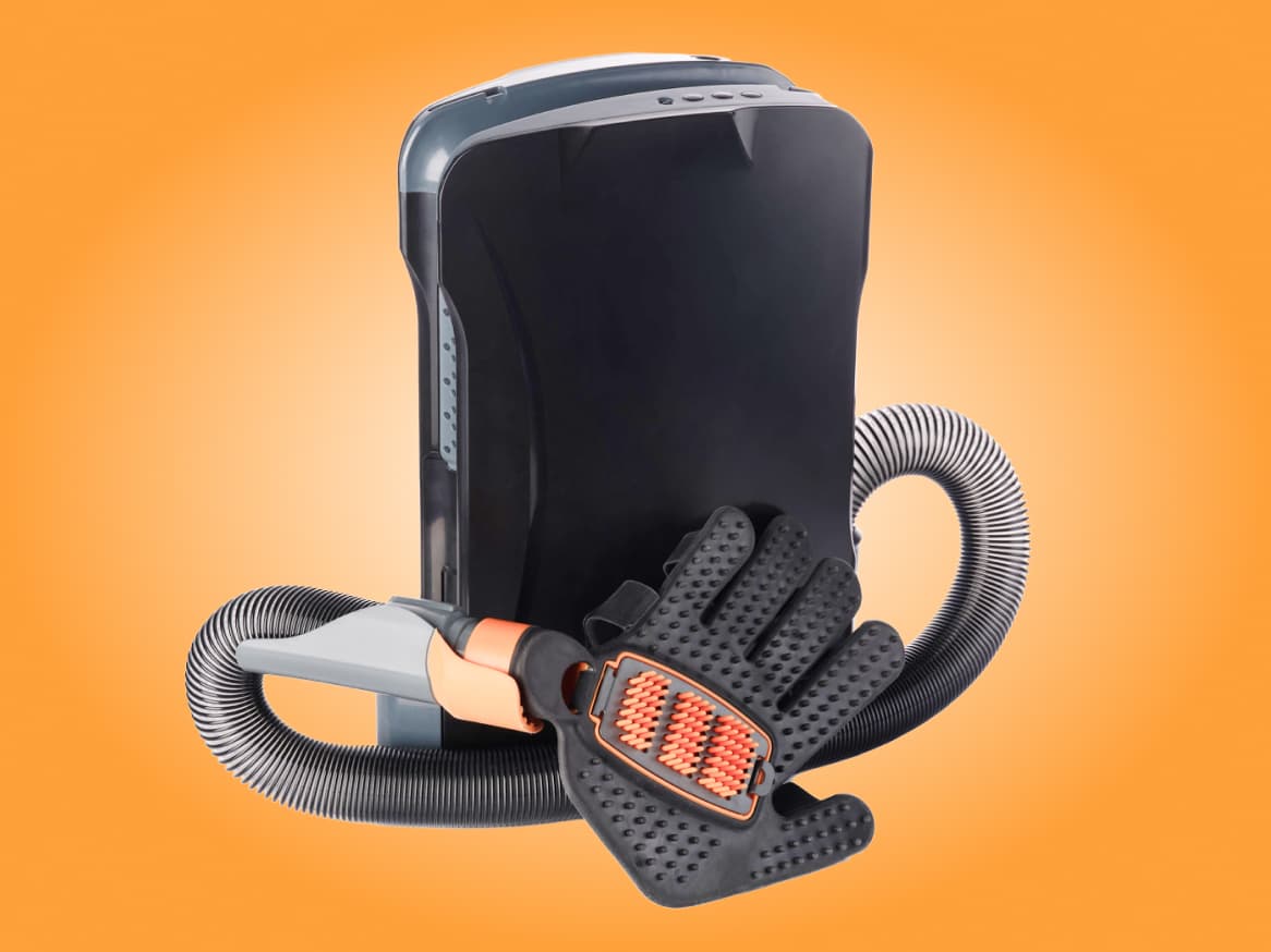 WiiPak: The ultimate pet hair solution!