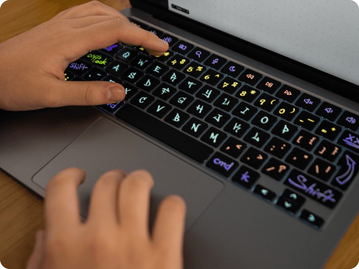 Kwerty: The First Designer Keycaps for MacBook